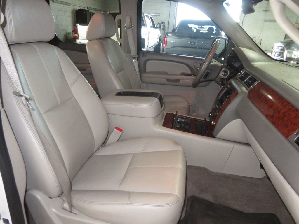 2008 Chevrolet Avalanche LTZ AVALANCHE EXTAR CLEAN LOW MILES AZ TRUCK LEATHER MOONROOF  - 23005286 - 35