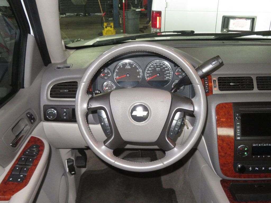 2008 Chevrolet Avalanche LTZ AVALANCHE EXTAR CLEAN LOW MILES AZ TRUCK LEATHER MOONROOF  - 23005286 - 38