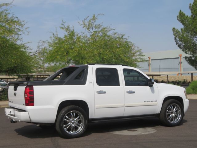 2008 Chevrolet Avalanche LTZ AVALANCHE EXTAR CLEAN LOW MILES AZ TRUCK LEATHER MOONROOF  - 23005286 - 5