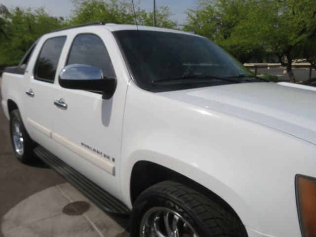 2008 Chevrolet Avalanche LTZ AVALANCHE EXTAR CLEAN LOW MILES AZ TRUCK LEATHER MOONROOF  - 23005286 - 8