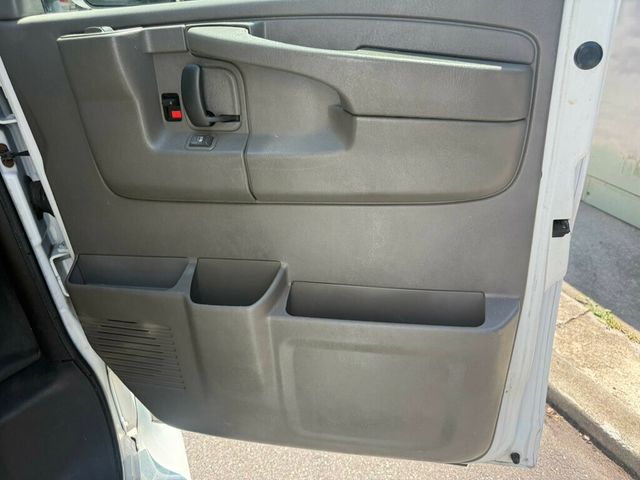 2008 Chevrolet CAMPER BUS CONVERTED ADVENTURE READY LOW MILES BEST IN STOCK - 22618867 - 9