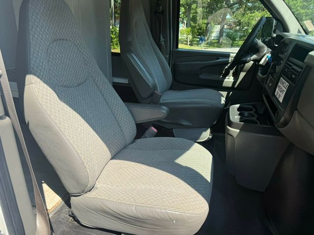 2008 Chevrolet CAMPER BUS CONVERTED ADVENTURE READY LOW MILES BEST IN STOCK - 22618867 - 12