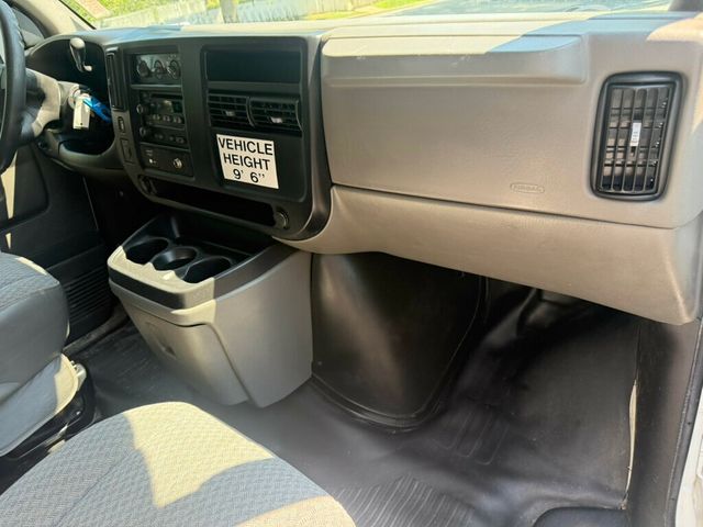 2008 Chevrolet CAMPER BUS CONVERTED ADVENTURE READY LOW MILES BEST IN STOCK - 22618867 - 13