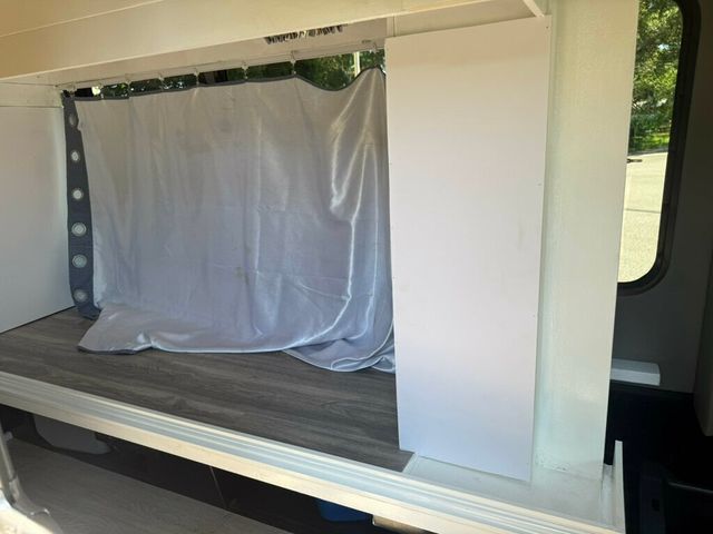 2008 Chevrolet CAMPER BUS CONVERTED ADVENTURE READY LOW MILES BEST IN STOCK - 22618867 - 19