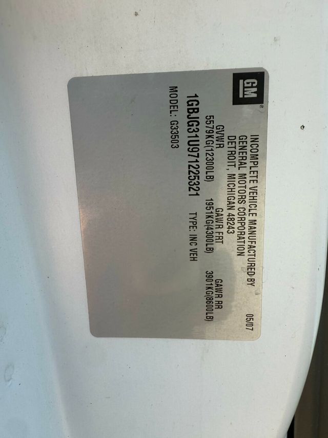 2008 Chevrolet CAMPER BUS CONVERTED ADVENTURE READY LOW MILES BEST IN STOCK - 22618867 - 38