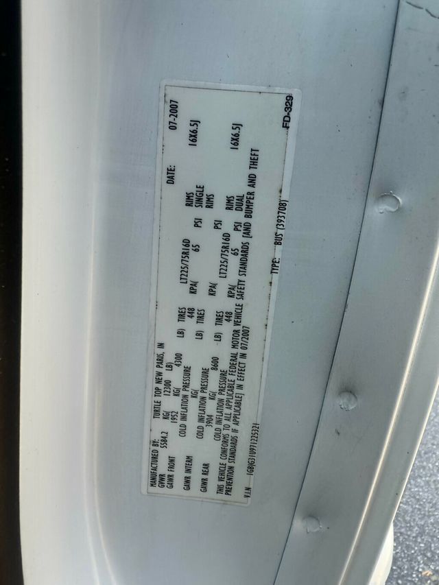 2008 Chevrolet CAMPER BUS CONVERTED ADVENTURE READY LOW MILES BEST IN STOCK - 22618867 - 39