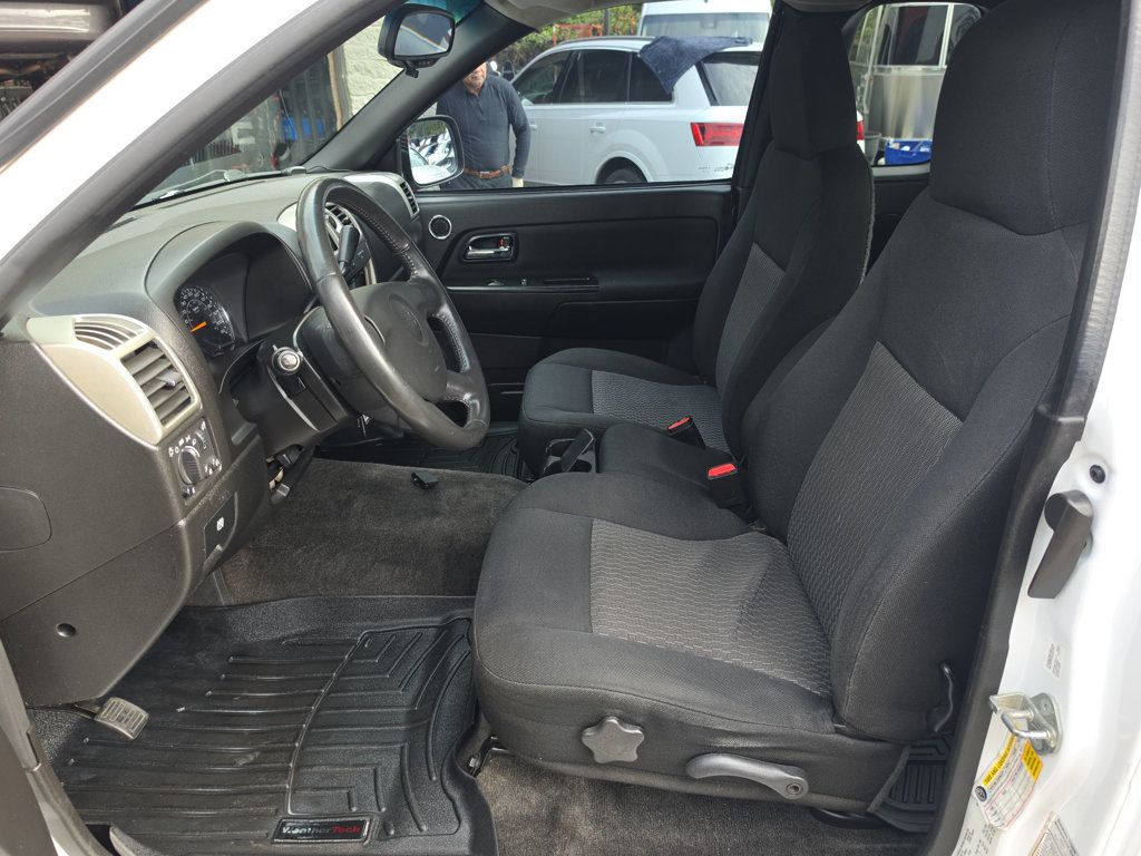 Chevrolet Colorado photo 9