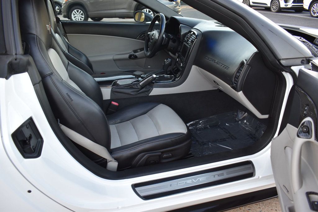 2008 Chevrolet Corvette 2dr Convertible - 23043614 - 19