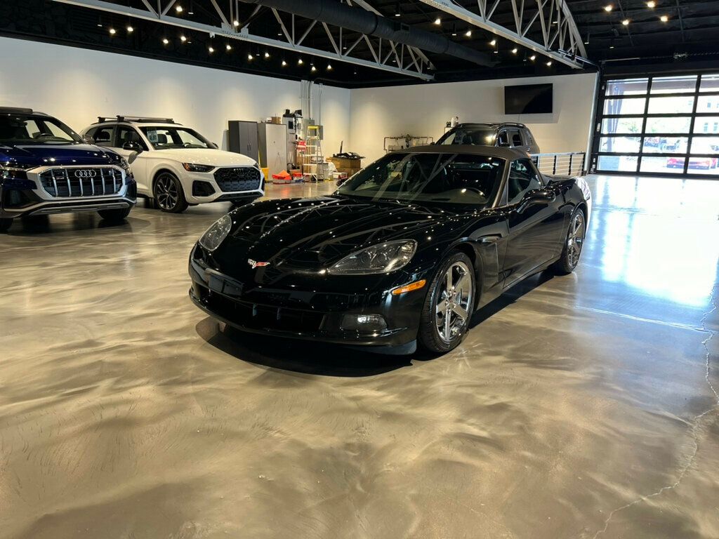 2008 Chevrolet Corvette 3LT Convertible photo 2