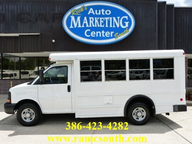 2008 Chevrolet Express Commercial Cutaway 4.8L V8 GAS*3500*SRW*139" WB*"COLLINS" 10 PASSENGER MINI BUS - 22904310 | Video 1