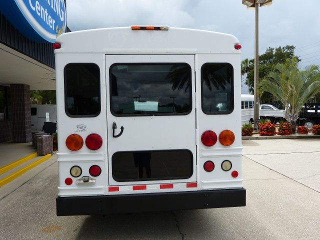 2008 Chevrolet Express Commercial Cutaway 4.8L V8 GAS*3500*SRW*139" WB*"COLLINS" 10 PASSENGER MINI BUS - 22904310 - 11