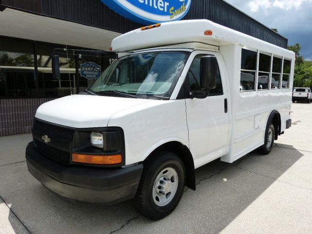 2008 Chevrolet Express Commercial Cutaway 4.8L V8 GAS*3500*SRW*139" WB*"COLLINS" 10 PASSENGER MINI BUS - 22904310 - 1