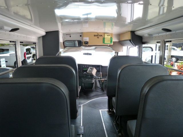 2008 Chevrolet Express Commercial Cutaway 4.8L V8 GAS*3500*SRW*139" WB*"COLLINS" 10 PASSENGER MINI BUS - 22904310 - 27