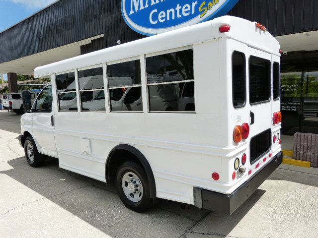 2008 Chevrolet Express Commercial Cutaway 4.8L V8 GAS*3500*SRW*139" WB*"COLLINS" 10 PASSENGER MINI BUS - 22904310 - 2