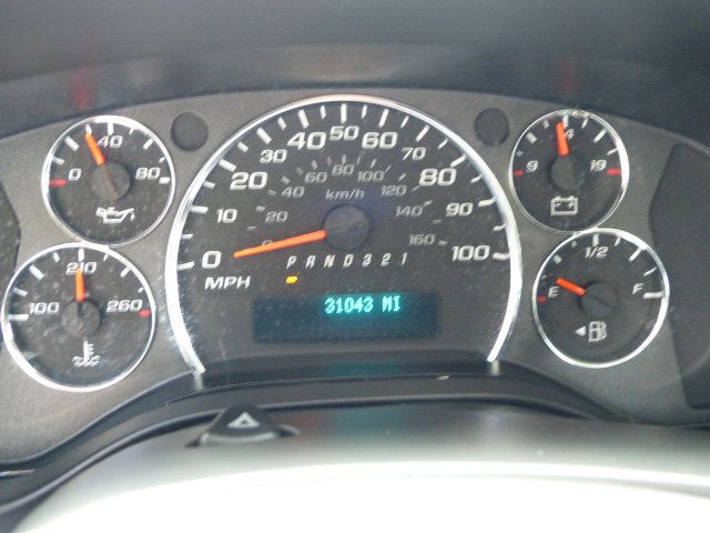 2008 Chevrolet Express Commercial Cutaway 4.8L V8 GAS*3500*SRW*139" WB*"COLLINS" 10 PASSENGER MINI BUS - 22904310 - 36