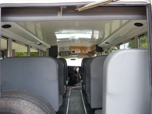 2008 Chevrolet Express Commercial Cutaway 4.8L V8 GAS*3500*SRW*139" WB*"COLLINS" 15 PASSENGER MINI BUS - 22862475 - 15