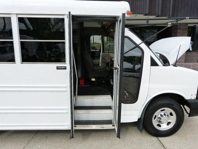2008 Chevrolet Express Commercial Cutaway 4.8L V8 GAS*3500*SRW*139" WB*"COLLINS" 15 PASSENGER MINI BUS - 22862475 - 16
