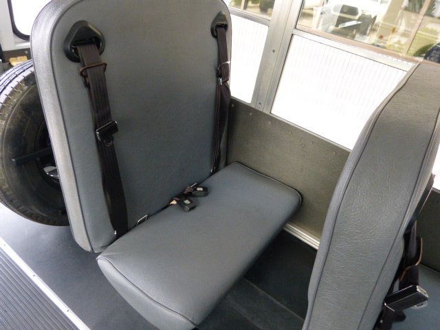 2008 Chevrolet Express Commercial Cutaway 4.8L V8 GAS*3500*SRW*139" WB*"COLLINS" 15 PASSENGER MINI BUS - 22862475 - 24