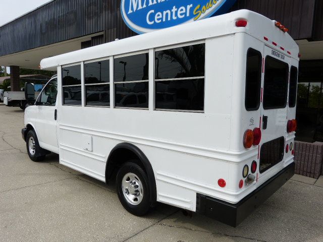 2008 Chevrolet Express Commercial Cutaway 4.8L V8 GAS*3500*SRW*139" WB*"COLLINS" 15 PASSENGER MINI BUS - 22862475 - 2