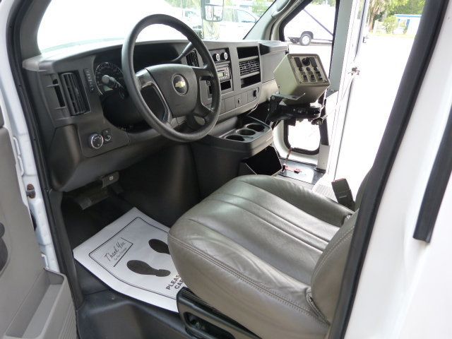 2008 Chevrolet Express Commercial Cutaway 4.8L V8 GAS*3500*SRW*139" WB*"COLLINS" 15 PASSENGER MINI BUS - 22862475 - 37