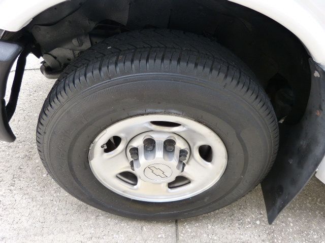 2008 Chevrolet Express Commercial Cutaway 4.8L V8 GAS*3500*SRW*139" WB*"COLLINS" 15 PASSENGER MINI BUS - 22862475 - 44