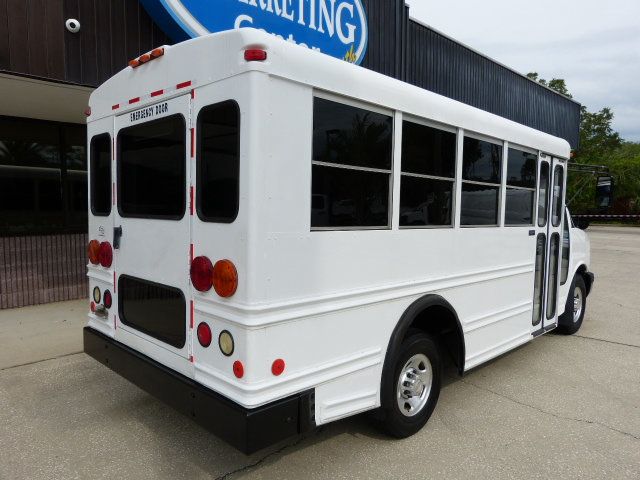 2008 Chevrolet Express Commercial Cutaway 4.8L V8 GAS*3500*SRW*139" WB*"COLLINS" 15 PASSENGER MINI BUS - 22862475 - 4