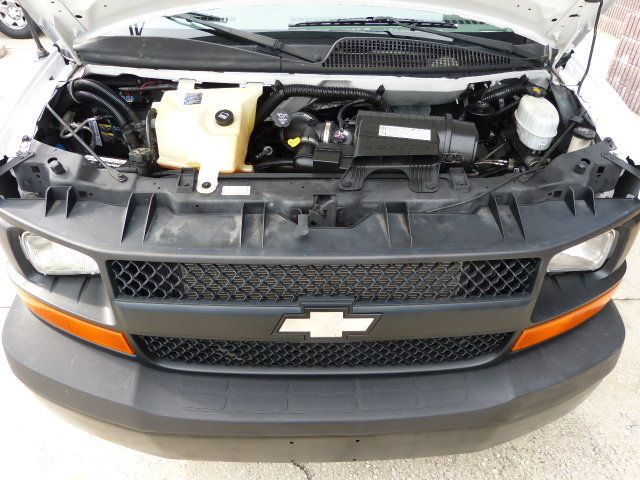 2008 Chevrolet Express Commercial Cutaway 4.8L V8 GAS*3500*SRW*139" WB*"COLLINS" 15 PASSENGER MINI BUS - 22862475 - 8