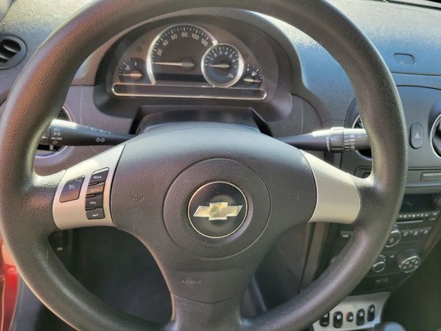 2008 Chevrolet HHR LT Sport Wagon 4D - 22943889 - 18