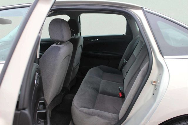 2008 Chevrolet Impala 4dr Sedan 3.5L LT - 22958739 - 5