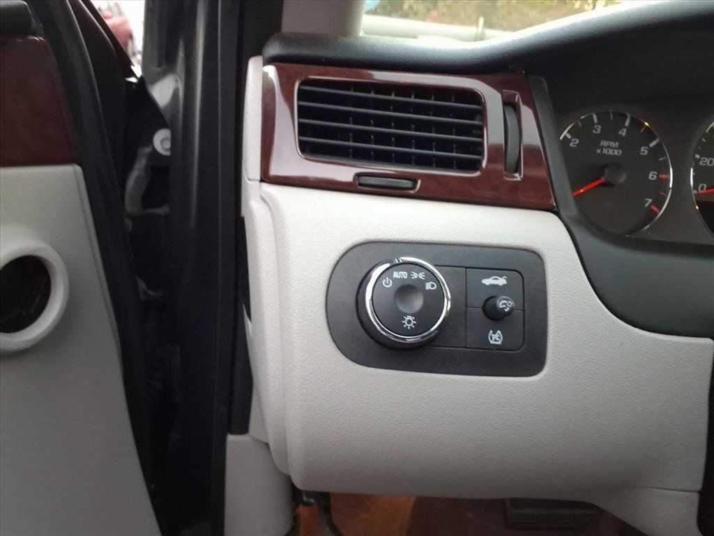 2008 Chevrolet Impala 4dr Sedan 3.5L LT - 22941329 - 12