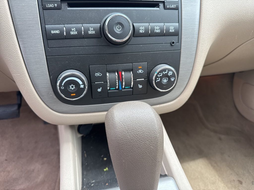 2008 Chevrolet Impala 4dr Sedan LTZ - 23021289 - 9