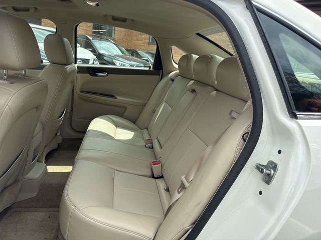 2008 Chevrolet Impala 4dr Sedan LTZ - 23021289 - 7
