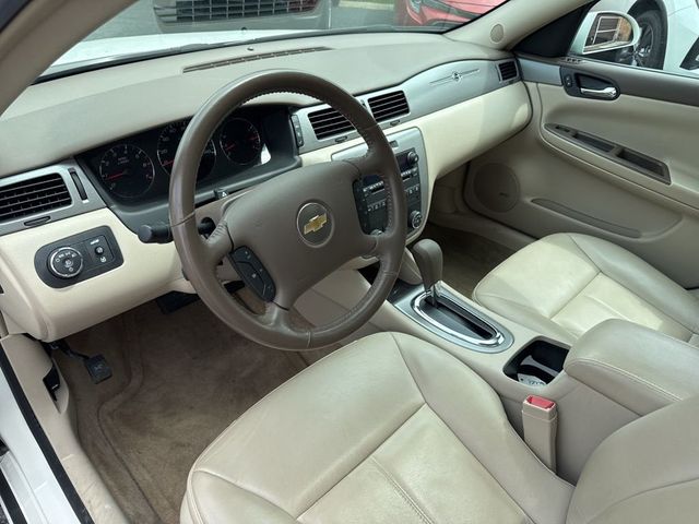 2008 Chevrolet Impala 4dr Sedan LTZ - 23021289 - 8