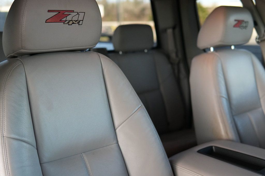 2008 Chevrolet Silverado 1500 4WD Ext Cab 143.5" LT w/2LT - 22987725 - 15