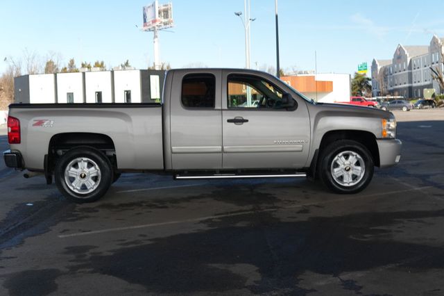 2008 Chevrolet Silverado 1500 4WD Ext Cab 143.5" LT w/2LT - 22987725 - 4