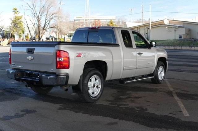 2008 Chevrolet Silverado 1500 4WD Ext Cab 143.5" LT w/2LT - 22987725 - 7