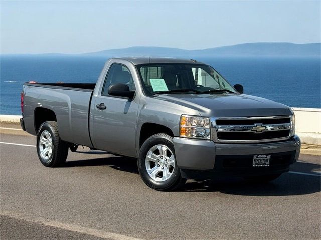 2008 Chevrolet Silverado 1500 4WD Reg Cab 133.0" LT w/1LT - 22620151 - 1