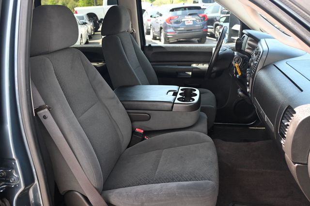 2008 Chevrolet Silverado 1500 Crew Cab Work truck - 22835286 - 12