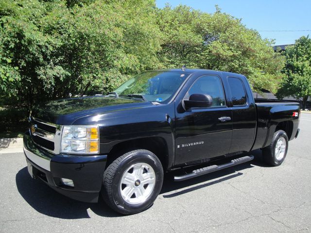 2008 Chevrolet Silverado 1500 LT 4X4 w/ Z71 OFF-RD PKG, LOADED, LOW-MI, EXTRA-CLEAN! - 23026475 - 11