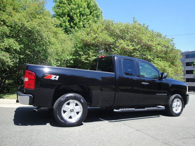 2008 Chevrolet Silverado 1500 LT 4X4 w/ Z71 OFF-RD PKG, LOADED, LOW-MI, EXTRA-CLEAN! - 23026475 - 16