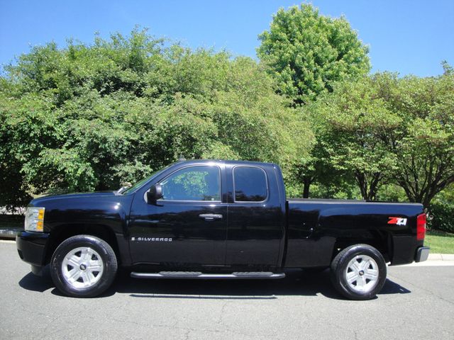 2008 Chevrolet Silverado 1500 LT 4X4 w/ Z71 OFF-RD PKG, LOADED, LOW-MI, EXTRA-CLEAN! - 23026475 - 22
