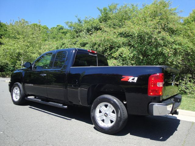 2008 Chevrolet Silverado 1500 LT 4X4 w/ Z71 OFF-RD PKG, LOADED, LOW-MI, EXTRA-CLEAN! - 23026475 - 7