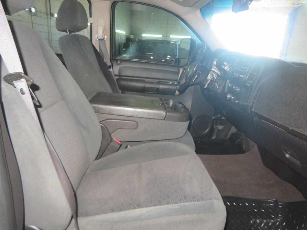 2008 Chevrolet Silverado 3500HD SILVERADO 3500 DUALLY EXTRA CLEAN LOW MILES DURAMAX DIESEL  - 23096358 - 29
