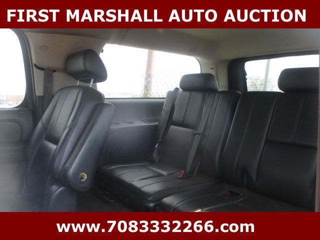 2008 Chevrolet Suburban  - 23013028 - 3