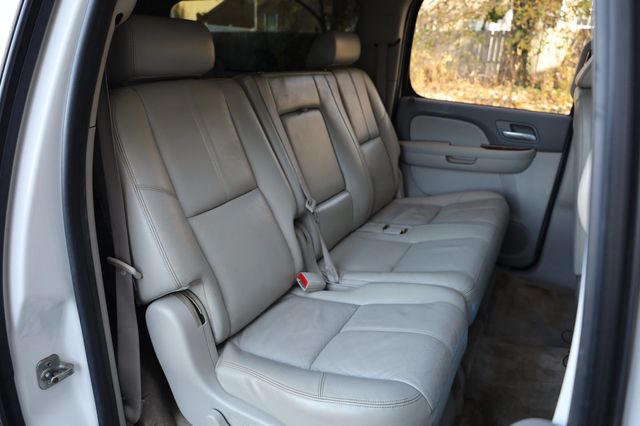 2008 Chevrolet Suburban 2WD 4dr 1500 LT w/1LT - 22951186 - 20