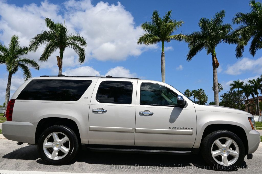 2008 Chevrolet Suburban 2WD 4dr 1500 LTZ - 22359700 - 1