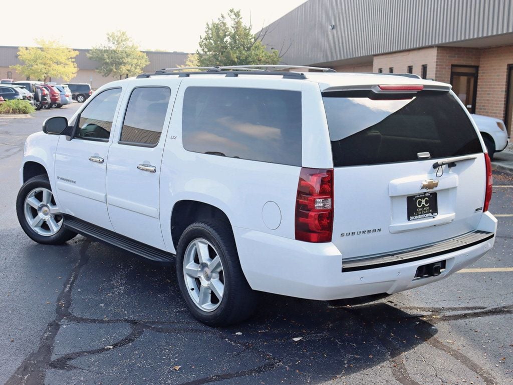 2008 Chevrolet Suburban 1500 LTZ photo 10