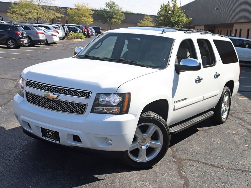 2008 Chevrolet Suburban 1500 LTZ photo 30