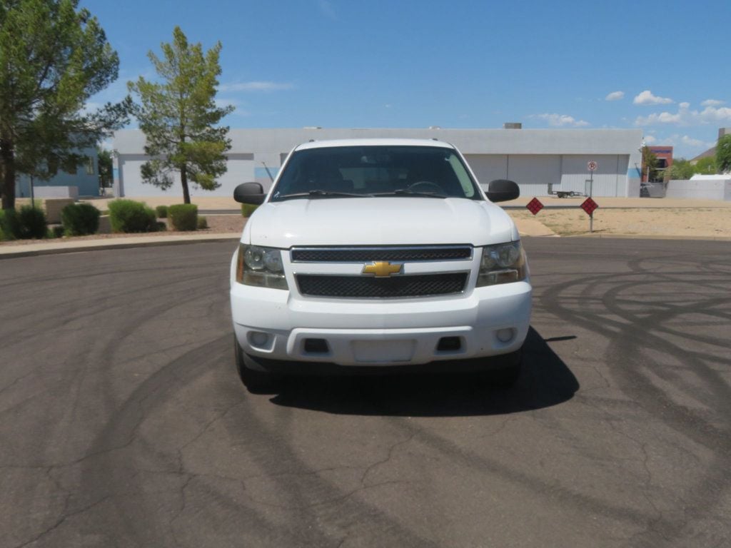 2008 Chevrolet Suburban 4X4 EXTRA CLEAN 2500 CHEVY SUBURBAN 4X4 LOW MILES THIRD ROW SEAT - 23068566 - 10