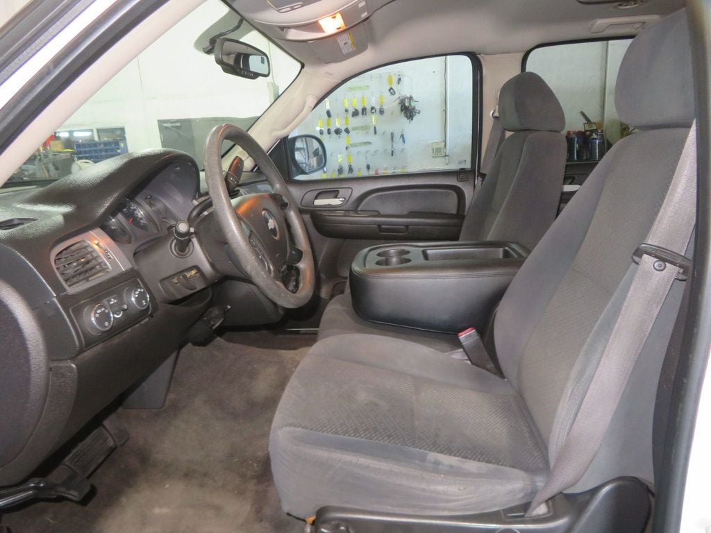 2008 Chevrolet Suburban 4X4 EXTRA CLEAN 2500 CHEVY SUBURBAN 4X4 LOW MILES THIRD ROW SEAT - 23068566 - 16